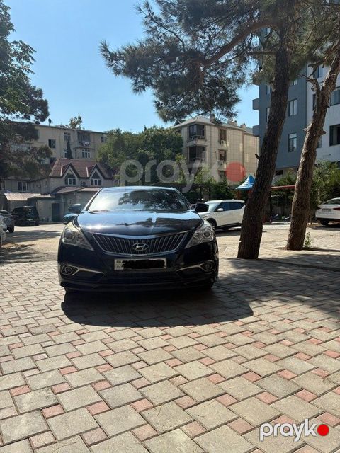 Hyundai Grandeur, 2.2 L, 2015 il, 242 500 km