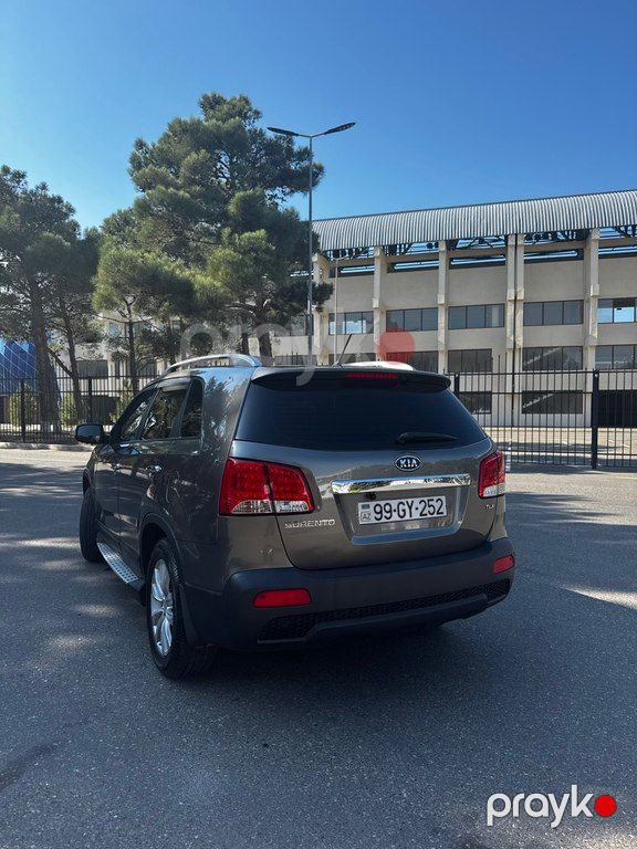 Kia Sorento, 2.2 L, 2009 il, 174 000 km — Avtomobillər, Bakı (4)