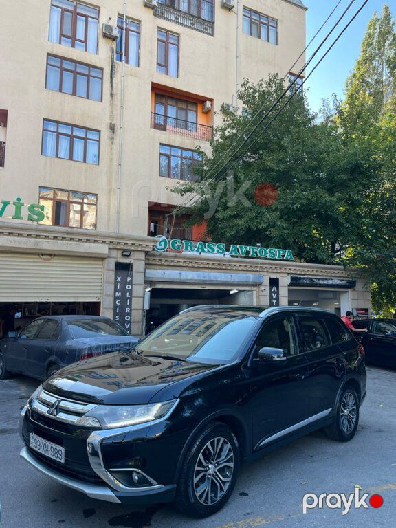 Mitsubishi Outlander, 2.4 L, 2015 il, 210 000 km — Avtomobillər, Bakı (2)