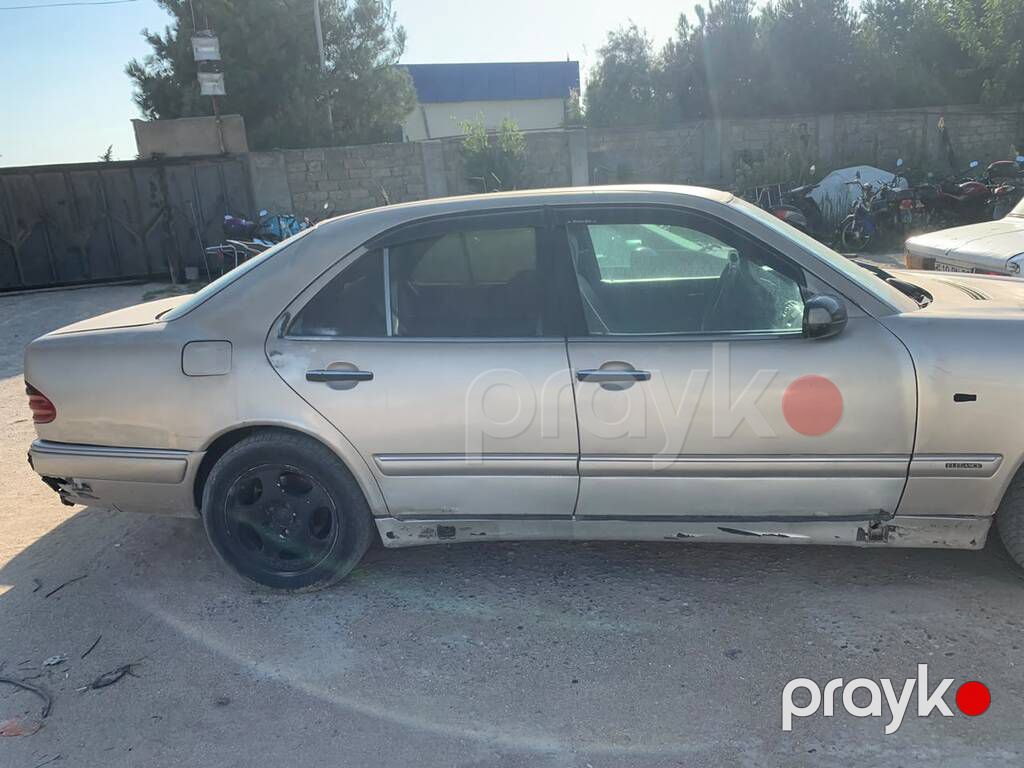 Mercedes E 290, 2.9 L, 1996 il, 185 345 km — Avtomobillər, Bakı (3)