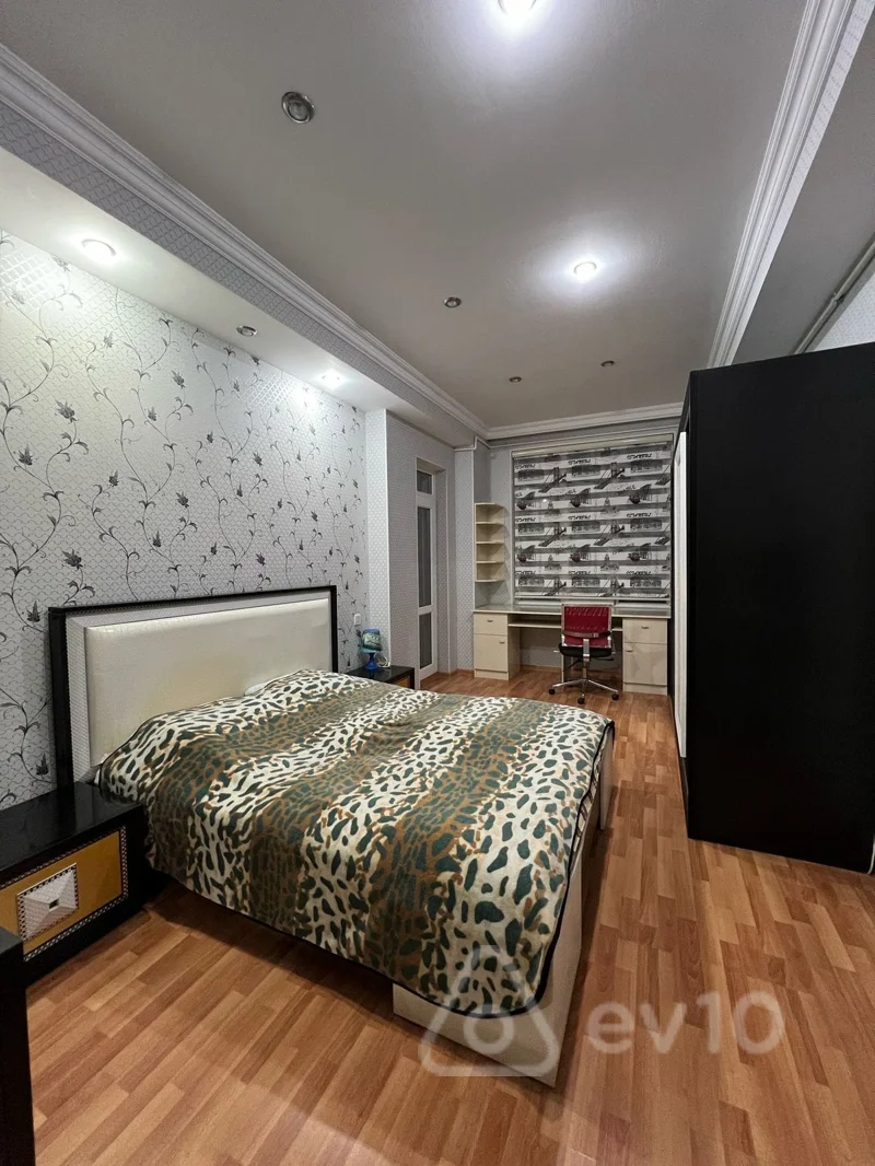 3 otaqlı mənzil, 110 m², Məhəmməd Hadi — Mənzil, Bakı (6)