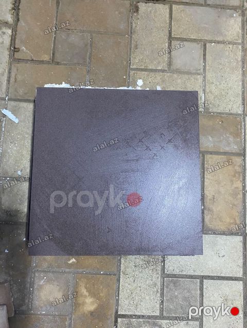 Qəhvəyi rəngli döşəmə plitələri - Material: keramik/porcelan tipli — Bakı