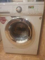 LG 6 kq. satilir. Tam iwlek evden satiw. Qiymet 160 azn — Товары