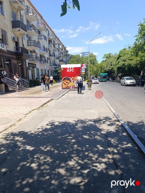 Satılır 3 otaqlı köhnə tikili 60 m² — Bakı