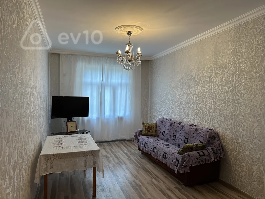 3 otaqlı mənzil, 51 m², Sülh kücəsi4090/94 ev1/1 — Bakı