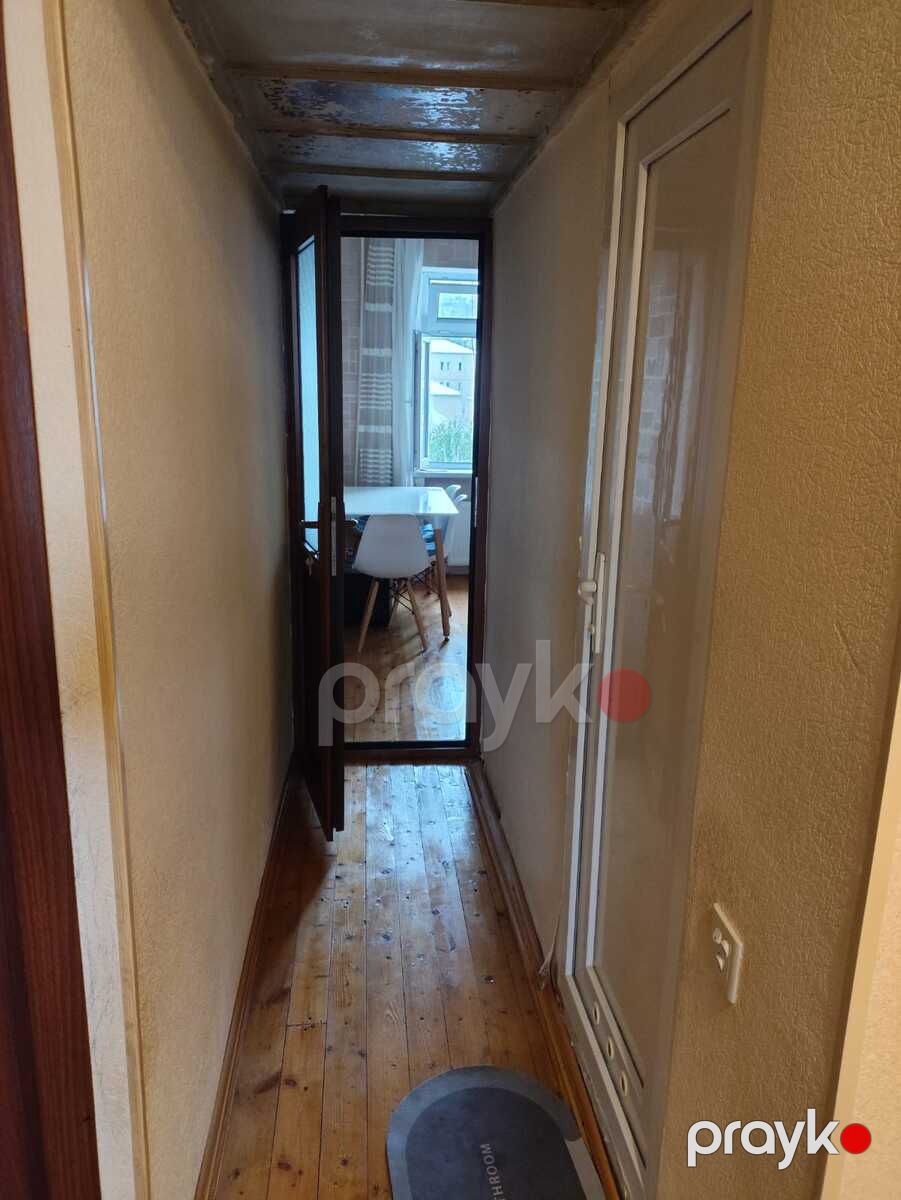 Satılır 2 otaqlı köhnə tikili 55 m² — Mənzil, Bakı (8)