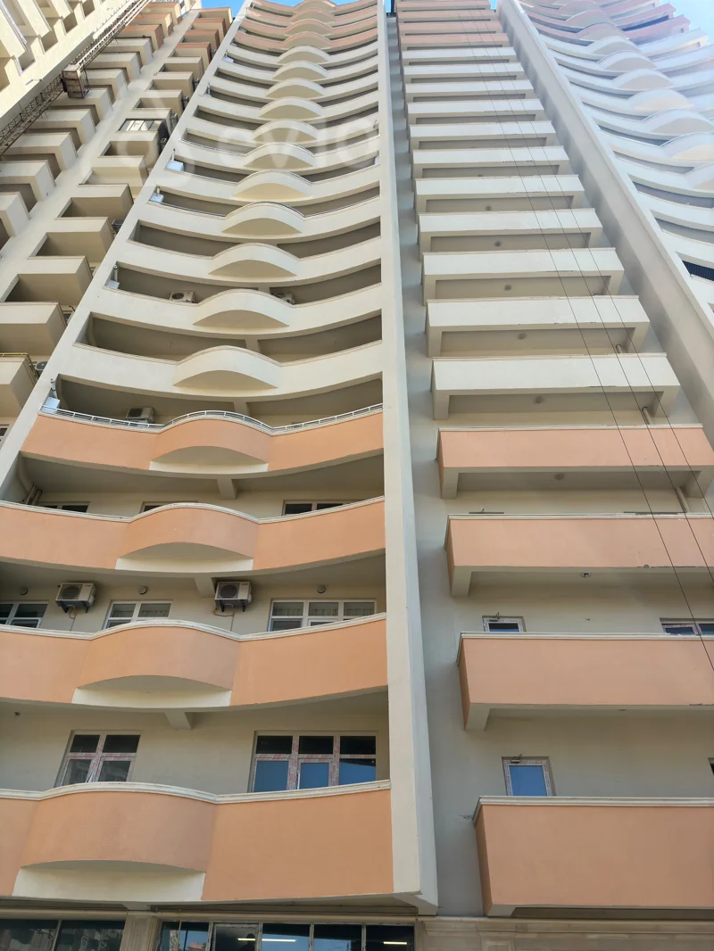4 otaqlı mənzil, 177.5 m², Natiq Əliyev küçəsi — Mənzil, Bakı (2)