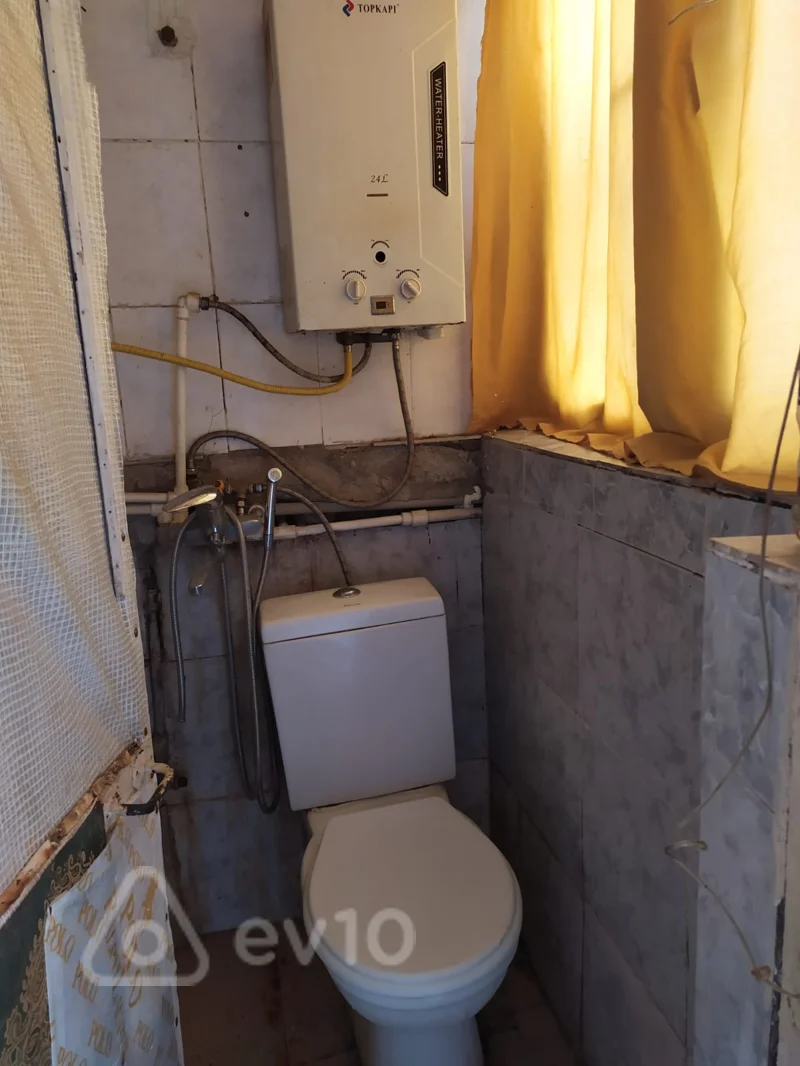 1 otaqlı həyət evi, 19 m², Elmlər Akademiyası — kirayə — Ev, villa, Bakı (3)