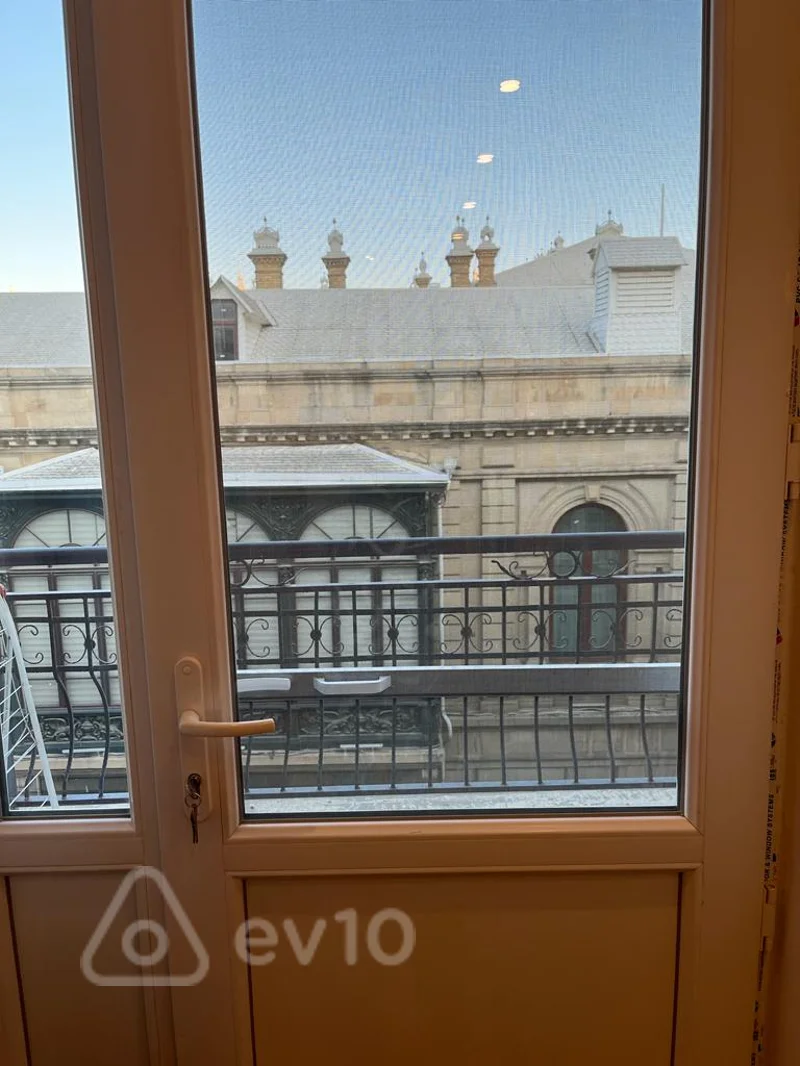 2 otaqlı mənzil, 75 m², H.Z.Tağıyev — kirayə — Mənzil, Bakı (9)