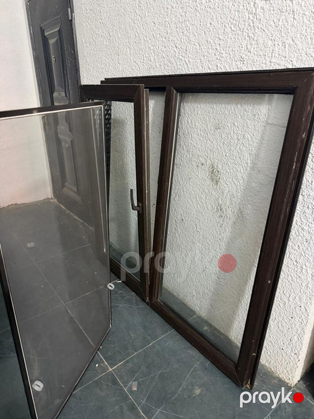 PVC plastik pəncərə çərçivəsi – iki bölməli, bir açılan qanadlı model — Pəncərələr, qapılar, balkonlar, Bakı (5)