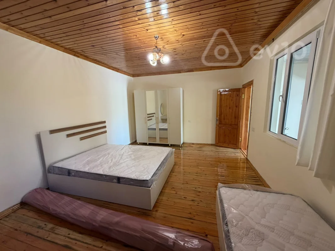 1 otaqlı həyət evi, 40 m², Yasamal rayonu Dadaş Bünyadzadə küçəsi — kirayə — Bakı