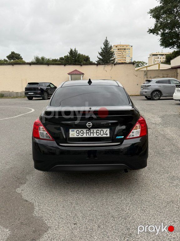 Nissan Versa, 1.6 L, 2014 il, 285 000 km — Avtomobillər, Bakı (6)