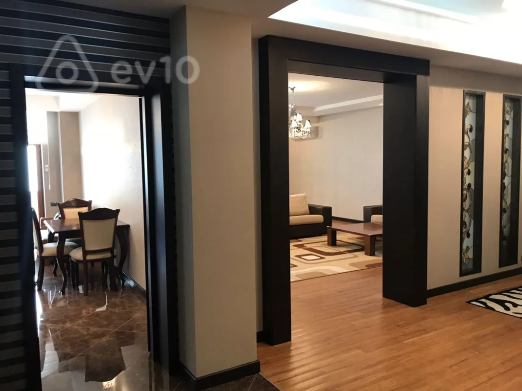 4 otaqlı mənzil, 200 m², 28may metrosunun yaxınlığı — kirayə — Mənzil, Bakı (5)