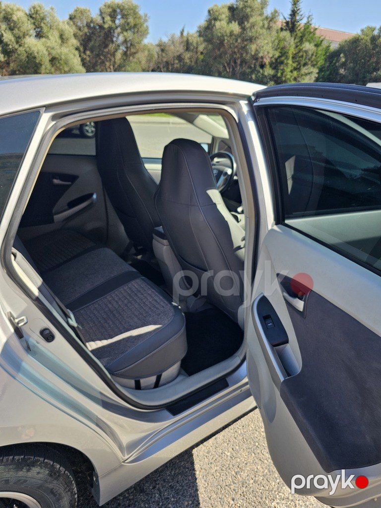 Toyota Prius, 1.8 L, 1.3 kWh, 2010 il, 267 800 km — Avtomobillər, Bakı (9)