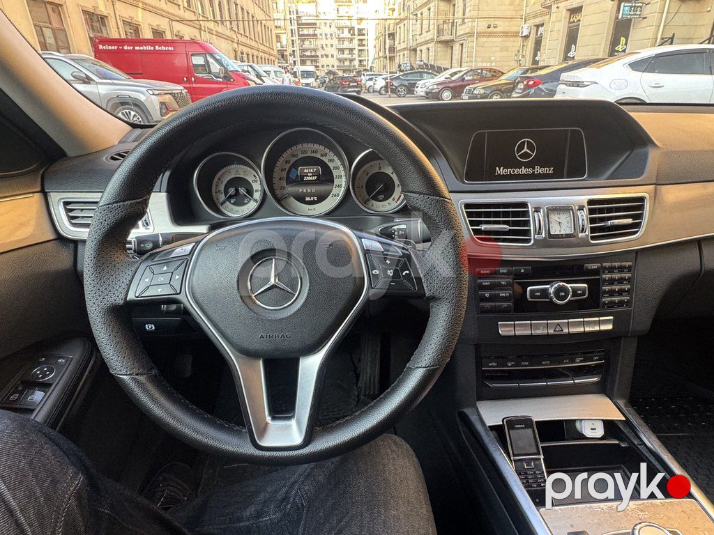 Mercedes E 300, 3.0 L, 2013 il, 220 000 km — Avtomobillər, Bakı (11)