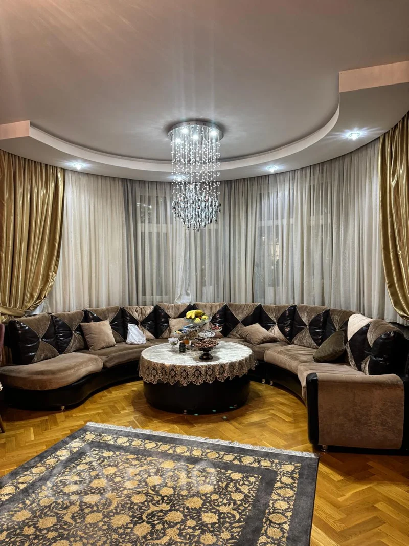 3 otaqlı mənzil, 120 m², Təbriz Küç