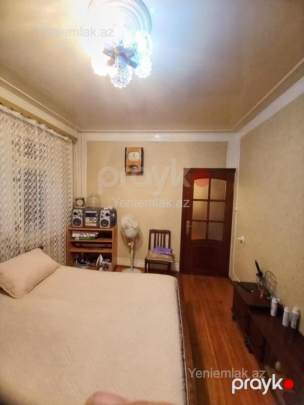 Satılır 2 otaqlı Bina evi menzil (Köhnə tikili), 65 m², Xətai rayonu — Mənzil, Bakı (4)