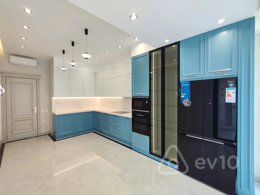 3 otaqlı mənzil, 136 m², Koroğlu metrosu, 5 saylı Asan Xidmət mərkəzi. — kirayə — Mənzil, Bakı (4)