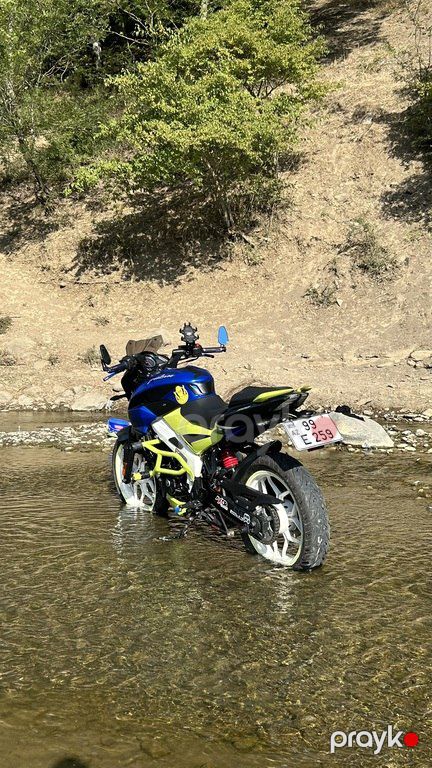 Bajaj Pulsar NS 200, 200 sm3, 2022 il, 5 200 km — Motosikletlər, Bakı (5)