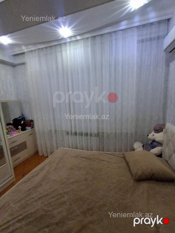 Satılır 3 otaqlı Bina evi menzil (Köhnə tikili), 70 m², 8-ci mikrorayon — Mənzil, Sumqayıt (8)