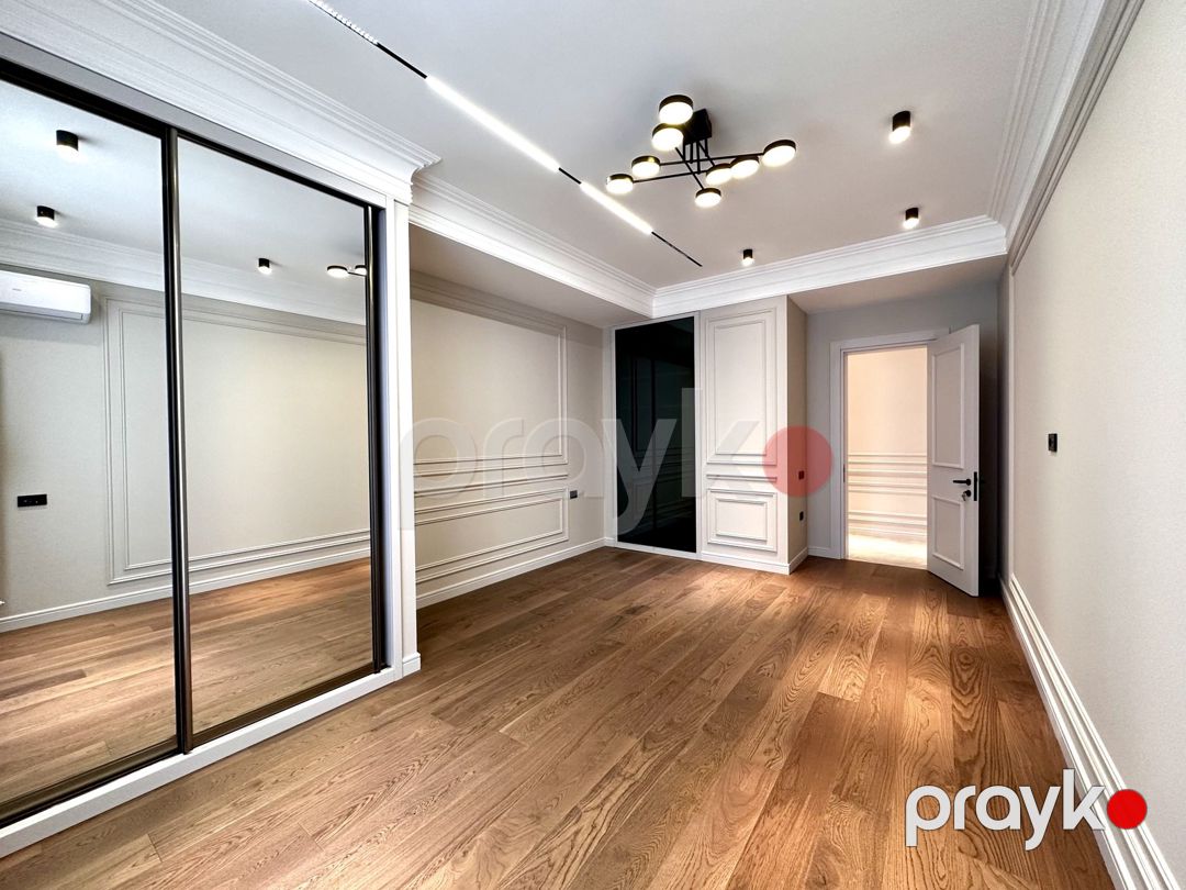 Satılır 4 otaqlı yeni tikili 200 m² — Mənzil, Bakı (12)