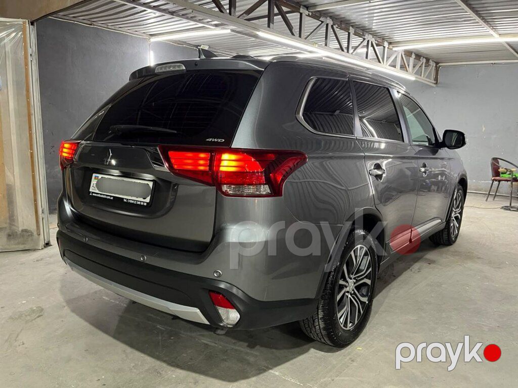 Mitsubishi Outlander, 2.4 L, 2017 il, 185 000 km — Avtomobillər, Bakı (9)