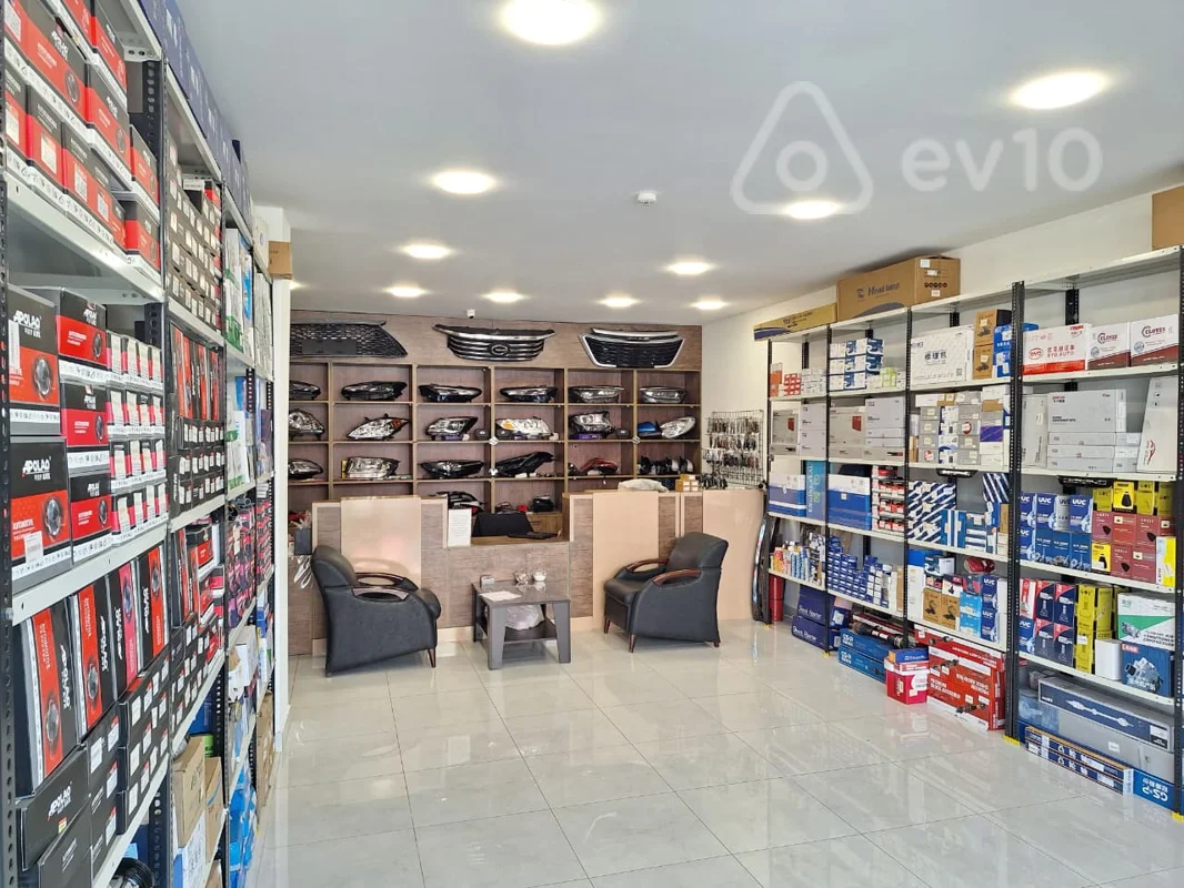Obyekt, 360 m², Babək Prospekti — Əmlak, Bakı (2)