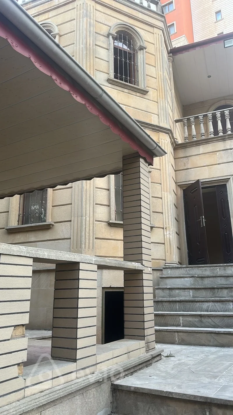 7 otaqlı həyət evi, 370 m², çapayev — Ev, villa, Bakı (3)