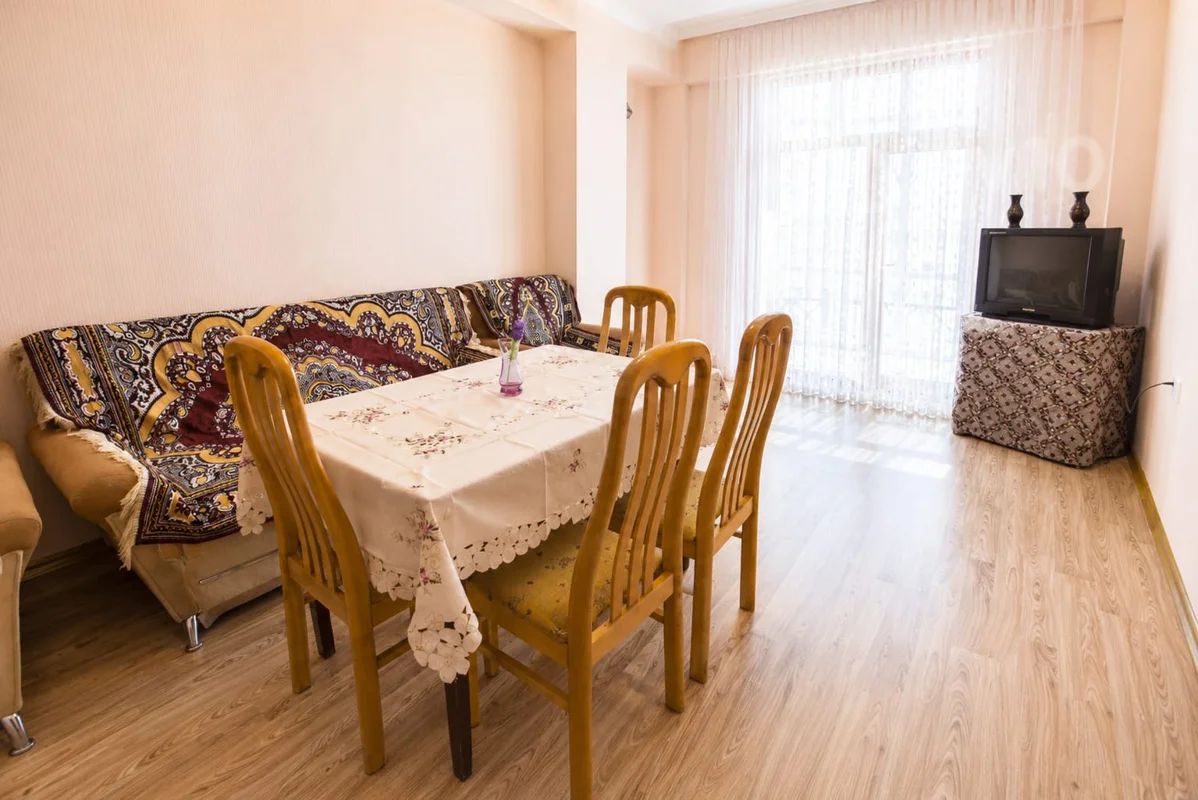 2 otaqlı mənzil, 80 m², Heydər Əliyev pr — kirayə — Mənzil, Bakı (2)