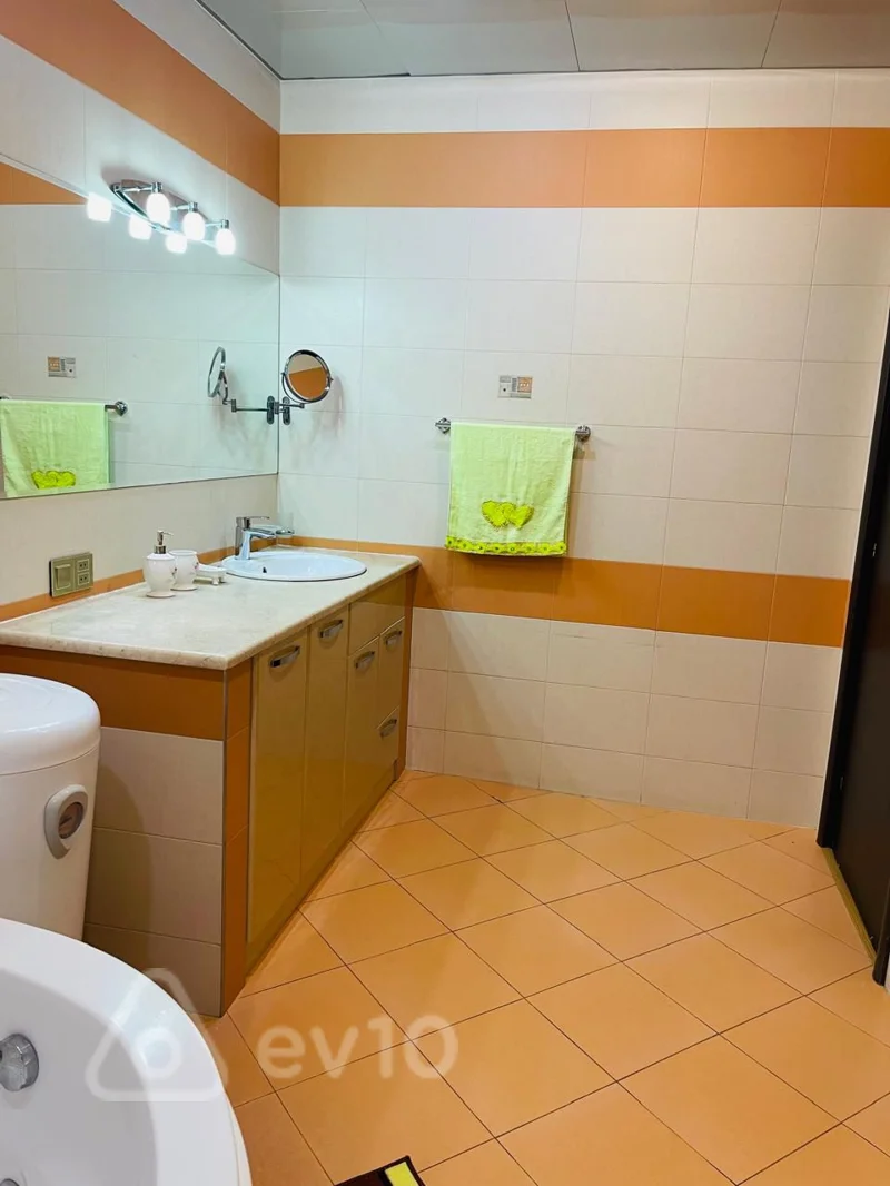 3 otaqlı mənzil, 100 m², Mərdanov Qardaşlar küç — kirayə — Mənzil, Bakı (8)