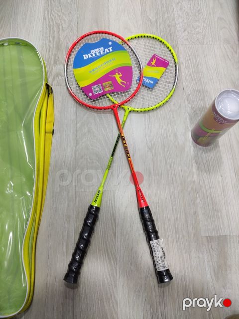 Badminton raketkası və valanı "Defeeat" — Bakı