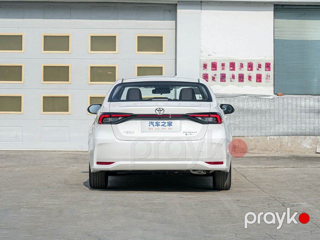 Toyota Corolla, 1.8 L, 0.75 kWh, 2026 il, yeni — Avtomobillər (3)