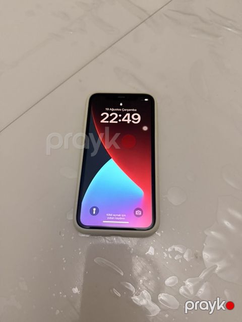 IPhone 11, 128 GB, Qara, Face ID — Bakı