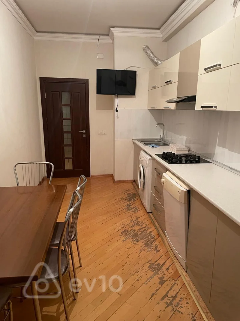 3 otaqlı mənzil, 100 m², memar ecemi — kirayə — Mənzil, Bakı (5)