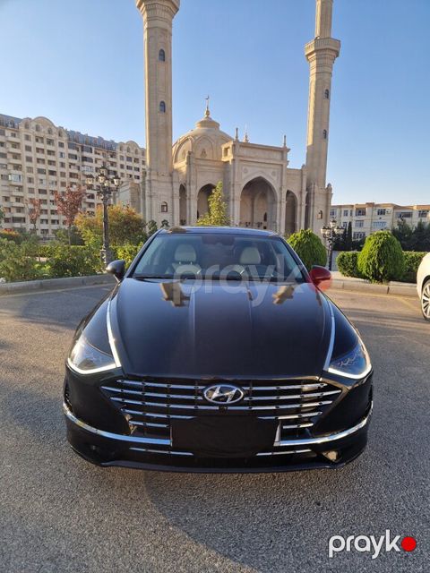 Hyundai Sonata, 2.0 L, 1.62 kWh, 2023 il, 105 000 km — Bakı