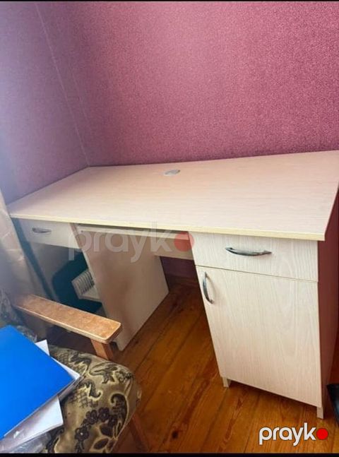 Yazi masasi satilir 55azn bileceri 6376 Gunel1 — Bakı