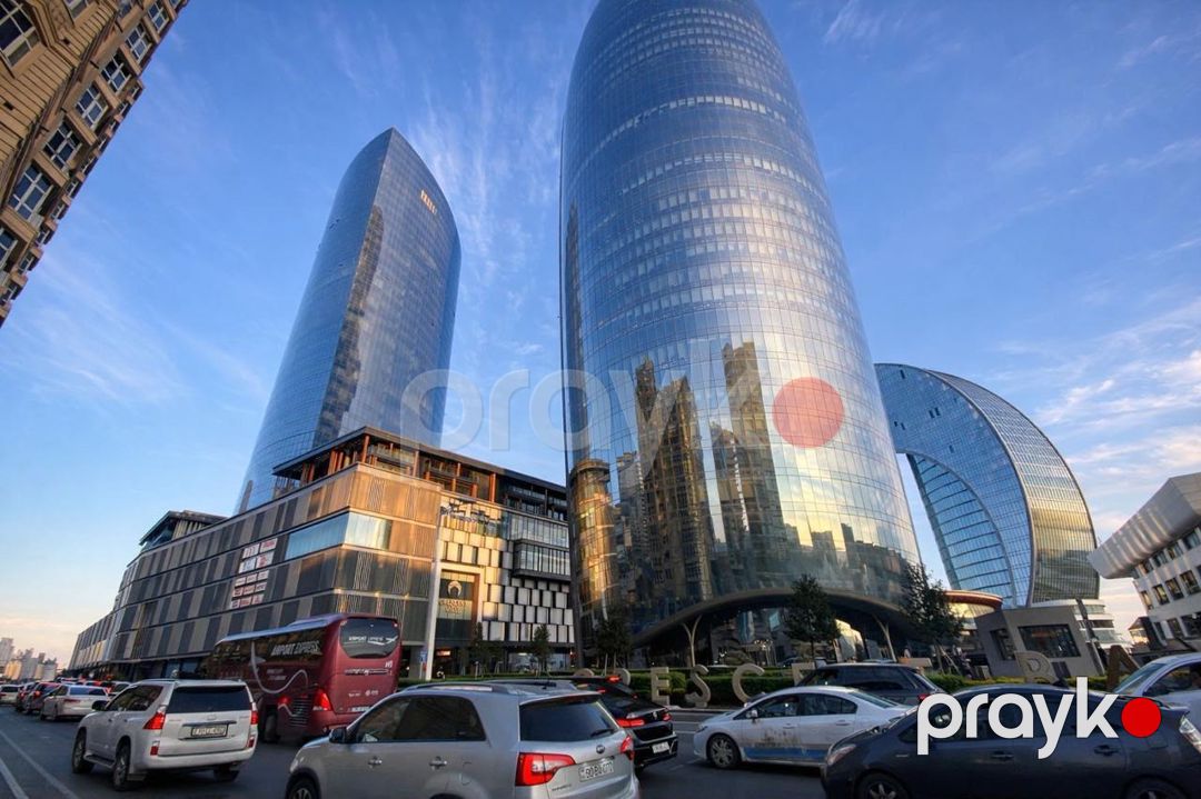 3 otaqlı mənzil, 165 m², Uzeyir Hacibeyli küçəsi, Blok A (Azinko (Uzeyir Hacibeyov)) — Mənzil, Bakı (2)