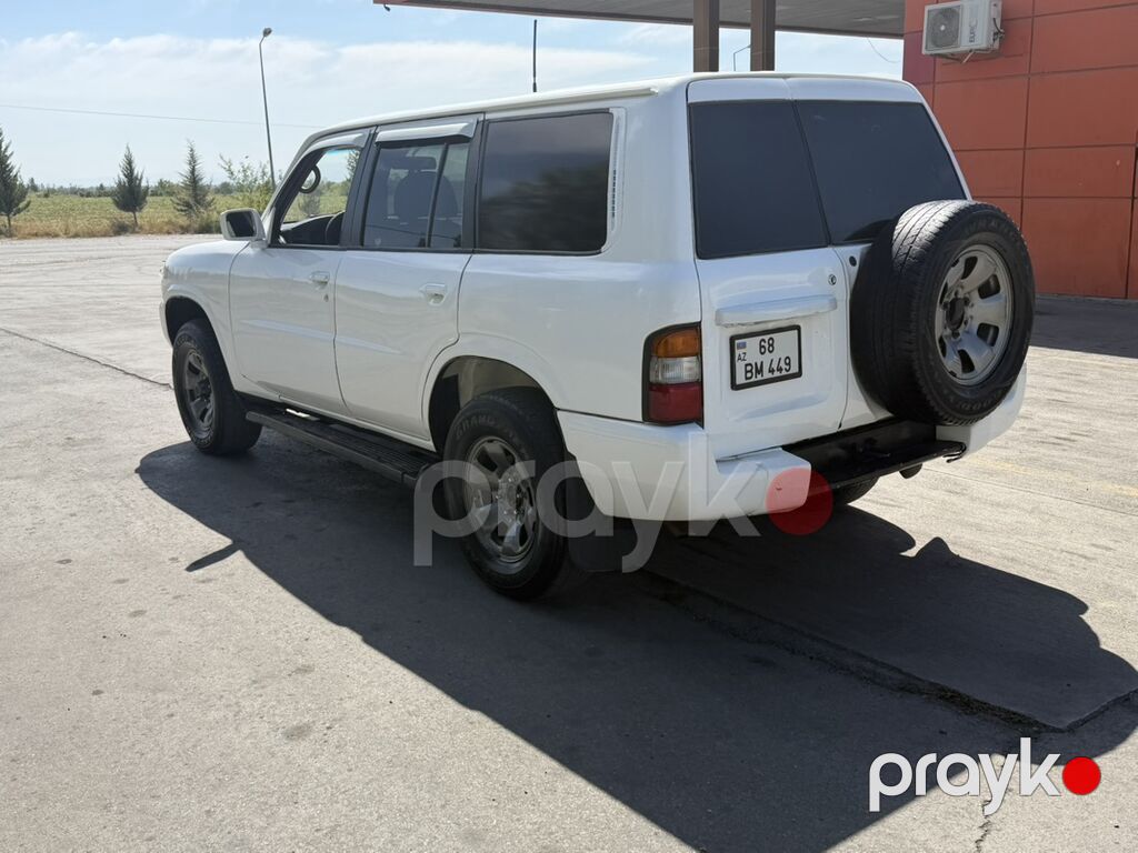 Nissan Patrol: 4.2 l 1998 il Ofrouder/SUV — Avtomobillər, Şərur (8)