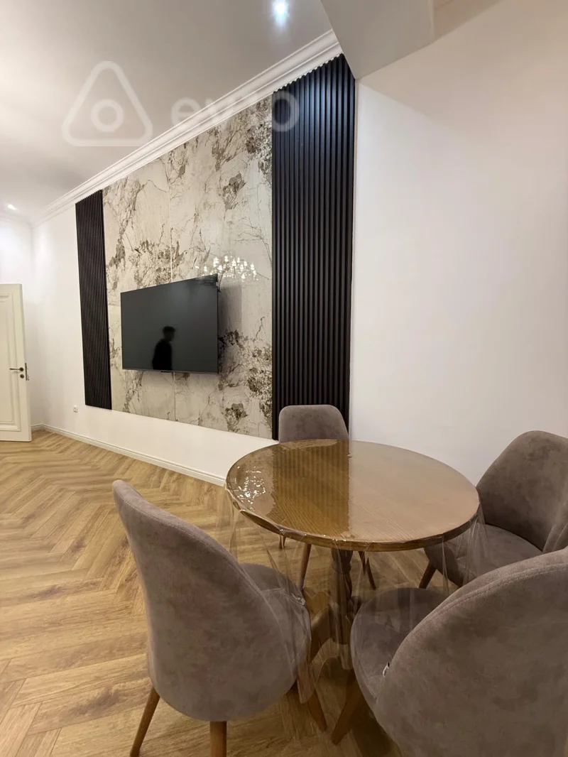 2 otaqlı mənzil, 120 m², Ceyhun Hacibeyli kuc — kirayə — Mənzil, Bakı (4)