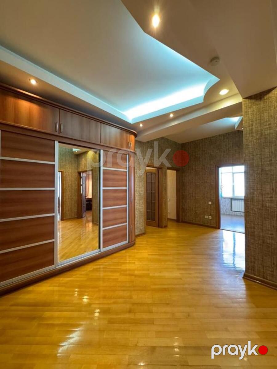 Satılır 3 otaqlı yeni tikili 175 m² — Mənzil, Bakı (12)