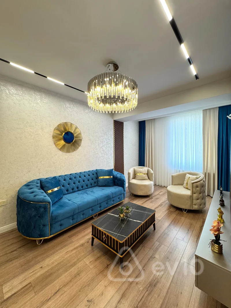 4 otaqlı mənzil, 110 m², Abay Kunanbayev küçəsi — Bakı