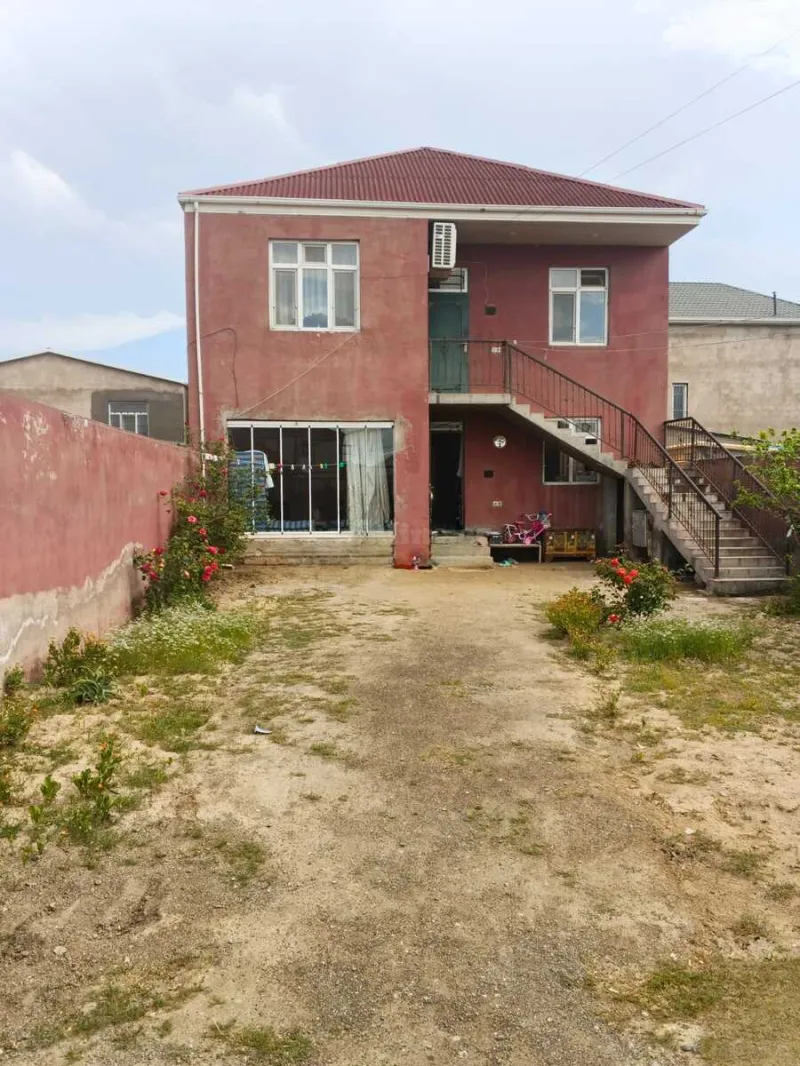 Satılır 6 otaqlı Həyət evi 180 m² Xırdalan — Xırdalan