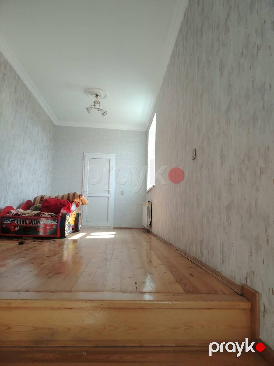 Satılır 4 otaqlı həyət evi/bağ evi 240 m² — Ev, villa, Bakı (8)