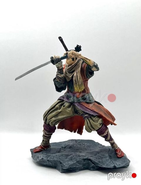 "Sekiro" fiquru — Mingəçevir