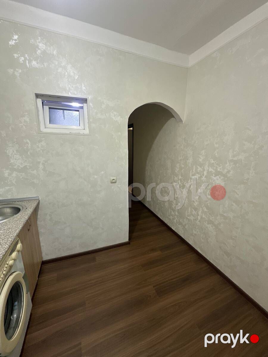 Satılır 1 otaqlı köhnə tikili 33 m² — Mənzil, Bakı (8)