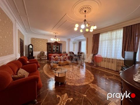 İcarəyə verilir 4 otaqlı yeni tikili 230 m² — Bakı