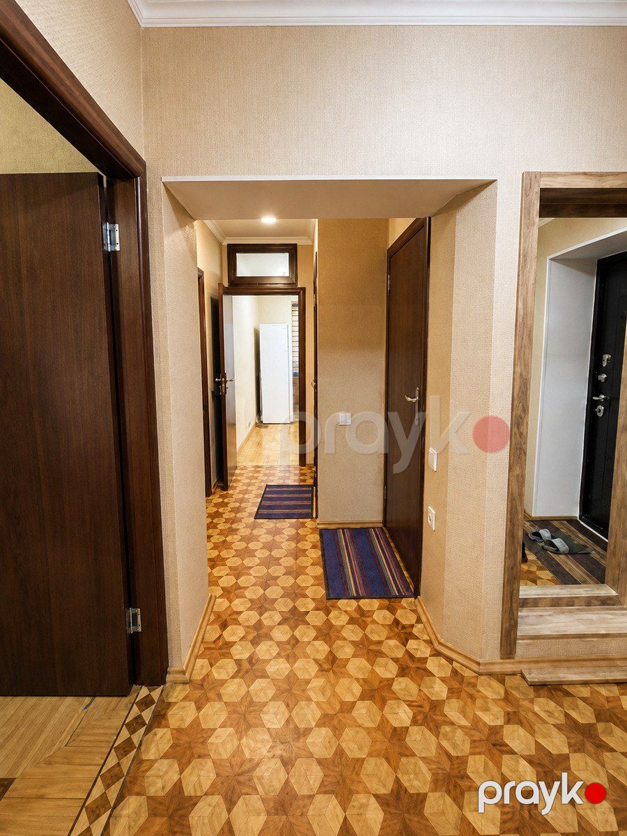 Satılır 3 otaqlı köhnə tikili 75 m² — Mənzil, Bakı (8)