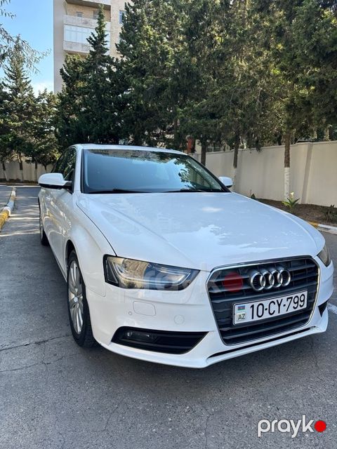 Audi A4, 1.8 L, 2013 il, 123 000 km — Bakı