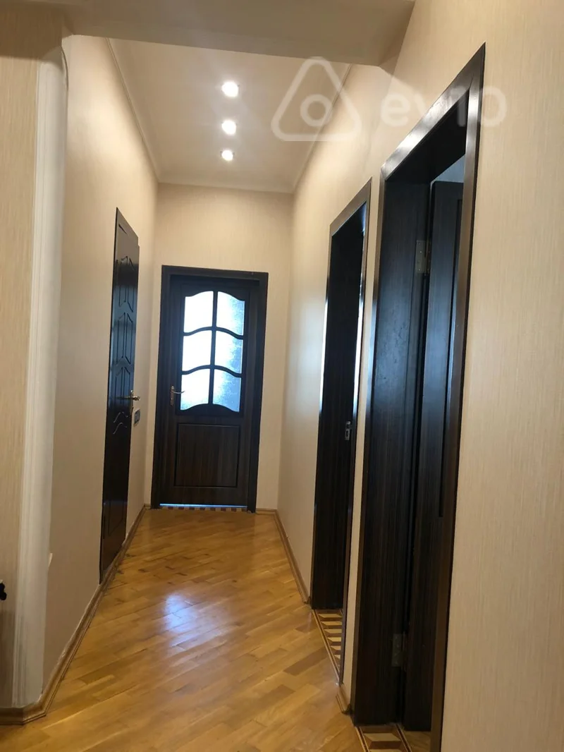 3 otaqlı mənzil, 105 m², Bakı Məhəmməd Naxçıvani küç — kirayə — Farida