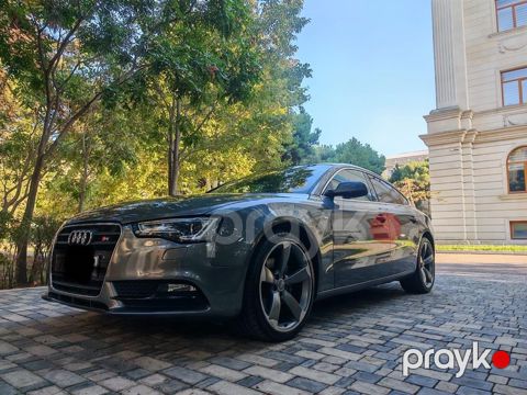 Audi A5, 2.0 L, 2013 il, 270 000 km — Bakı
